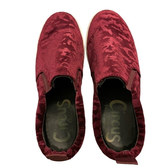 Circus by Sam Edelman Scotlyn Wine Animal Spot Velvet Slip On Sneaker Shoe 8.5 - Picture 7 of 12